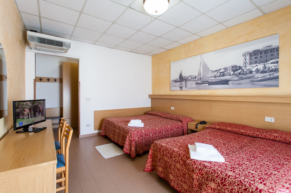 Hotel&Residence Al Mare Lido di Jesolo Exterior foto