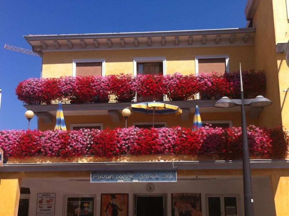 Hotel&Residence Al Mare Lido di Jesolo Exterior foto